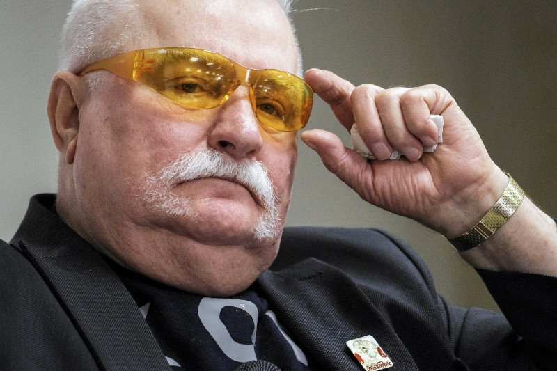 Lech Wałęsa mówił w Krośnie o inwazji kosmitów.