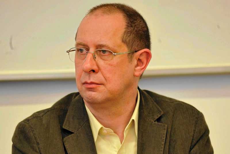 Wojciech Maziarski proponuje politykom, by obchodzili rocznicę urodzin Victora Orbána i "Dzień Dziadka w Wehrmachcie".