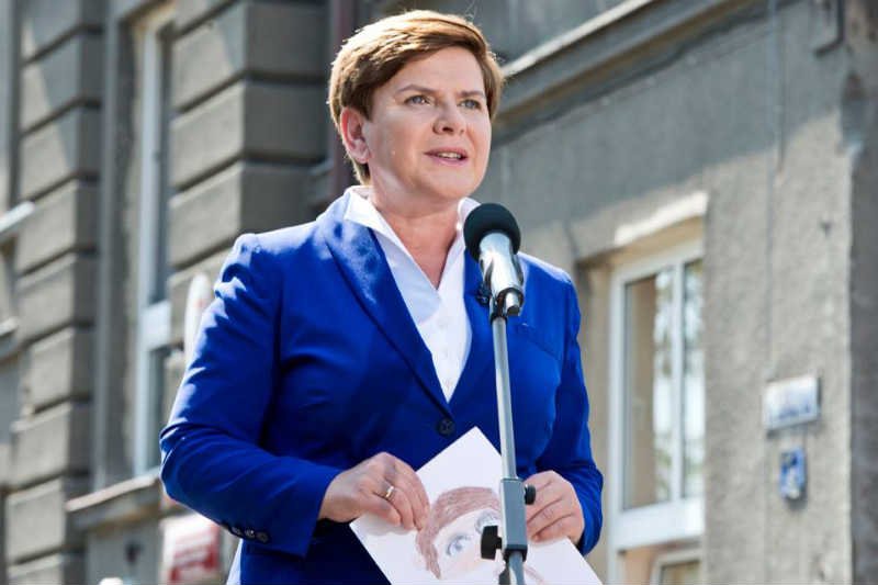 Czy Beata Szydło także okaże się "ćwiczeniem intelektualnym" PiS?