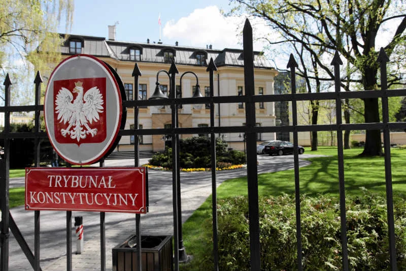 Wojewoda lubelski z PiS grozi rozwiązaniem sejmiku, który poparł Trybunał Konstytucyjny.