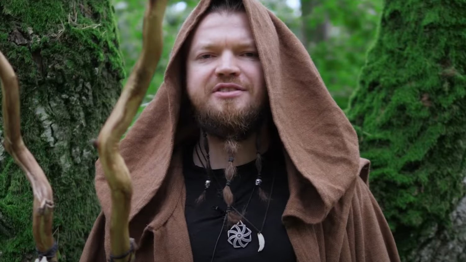 Sylwester Wardęga nagrał kolejną część afery filmu o pandora gate.