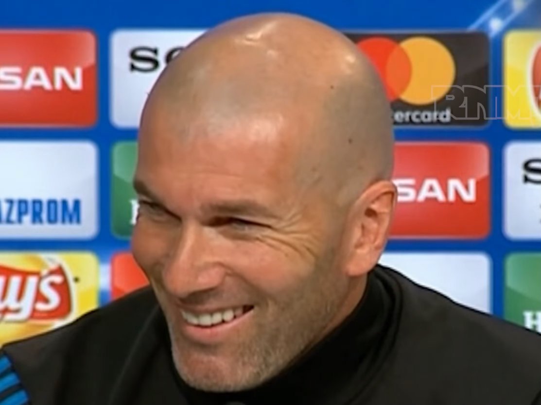 Zinédine Zidane przed meczem z Bayernem spotkał się z dziennikarzami na konferencji prasowej.