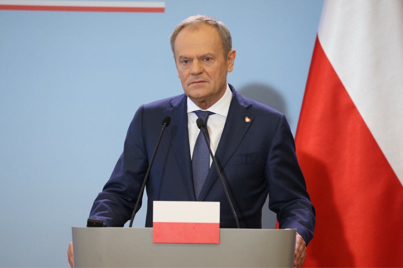 Atak Iranu na Izrael. Donald Tusk komentuje: "świat staje na krawędzi"
