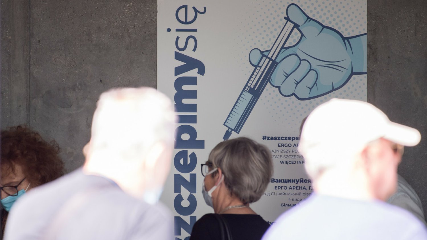 Punkt szczepień przeciwko COVID-19 w Gdańsku w Ergo Arenie