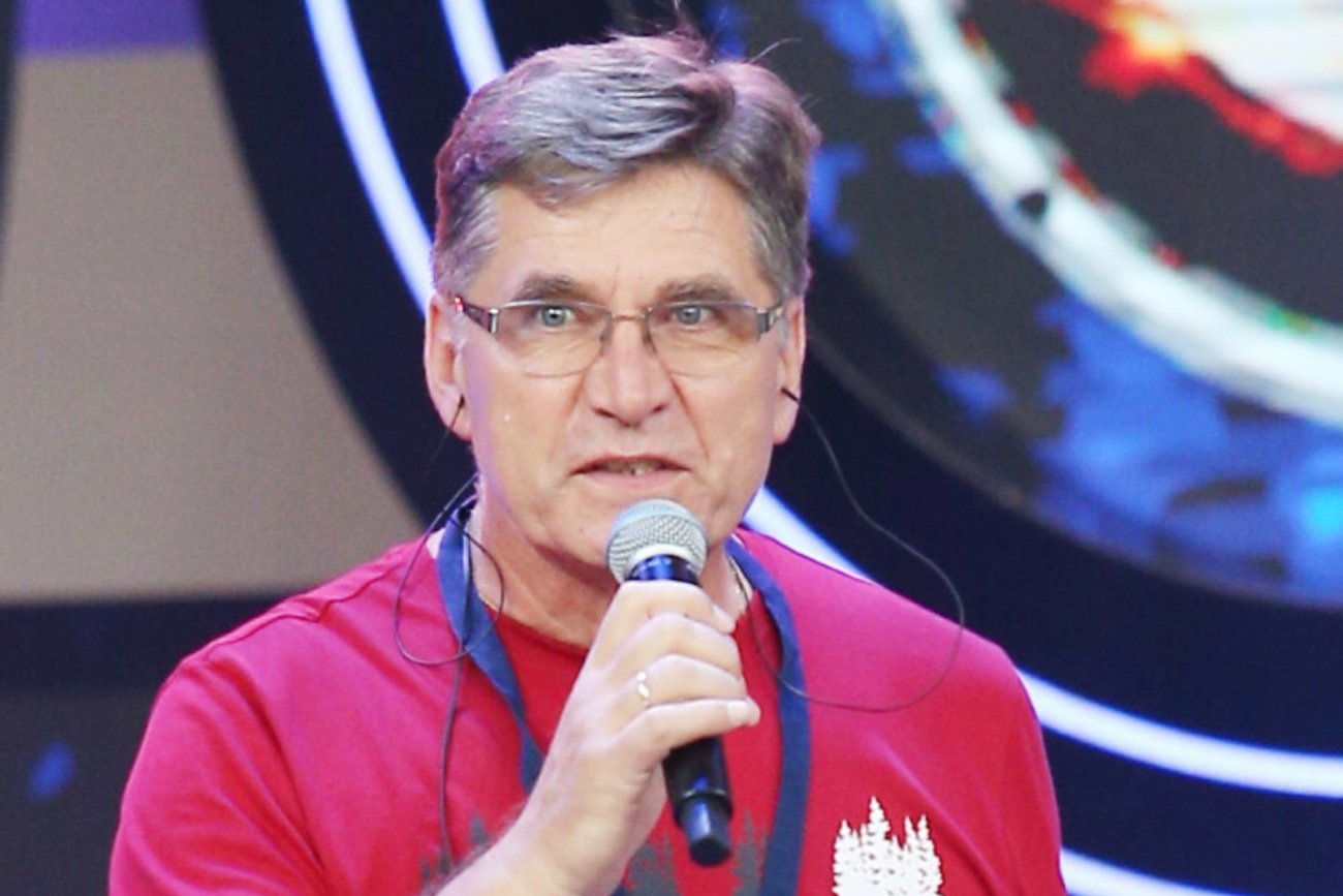 Sławomir Świerzyński z Bayer Full przegrał w sądzie. Poszło o ten utwór