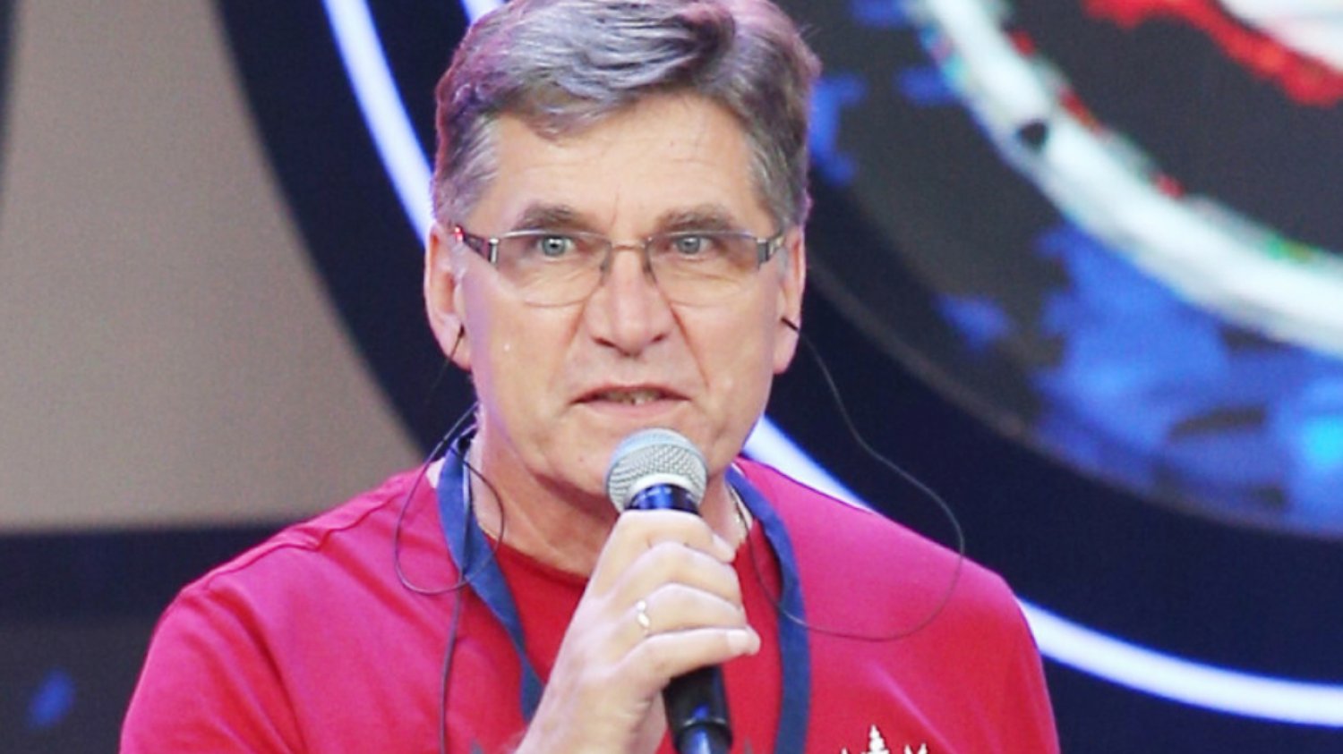 Sławomir Świerzyński z Bayer Full przegrał w sądzie. Poszło o ten utwór