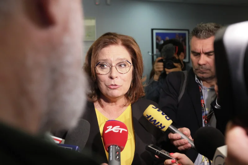 Kidawa-Błońska: "Zagłosowałam omyłkowo". Chodzi o uchwałę potępiającą "akty pogardy antykatolickiej".