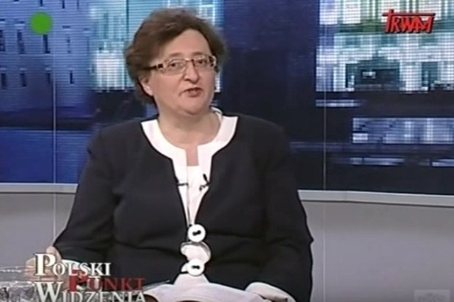 Urszula Dudziak nie tyle nie przystaje  do pełnionej funkcji poglądami, co wyglądem.