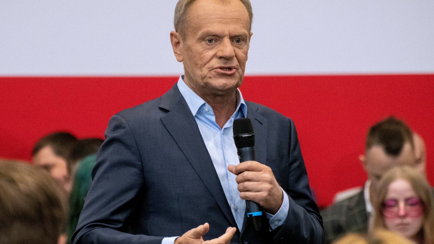 Donald Tusk oczekuje dymisji ministra Mariusza Błaszczaka.
