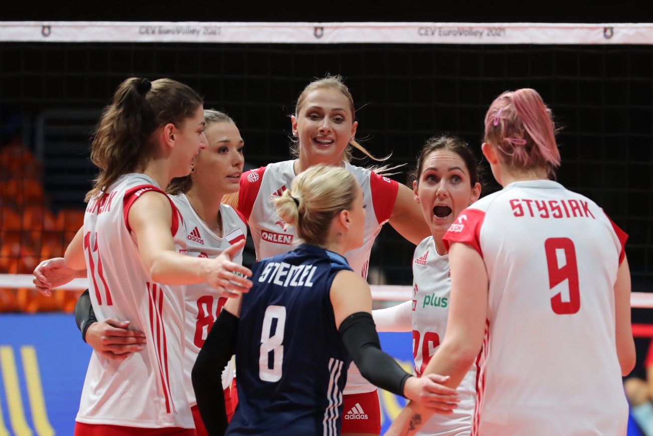 Polki w pierwszym meczu mistrzostw Europy wygrały 3:1 z reprezentacją Niemiec