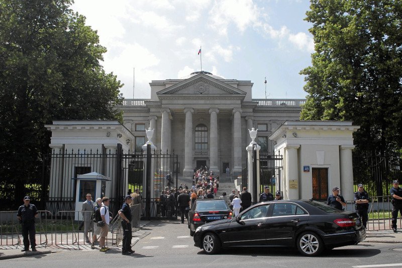 Szpiedzy GRU mieli być zatrzymani już we wrześniu, ale czekano na zmianę rządu