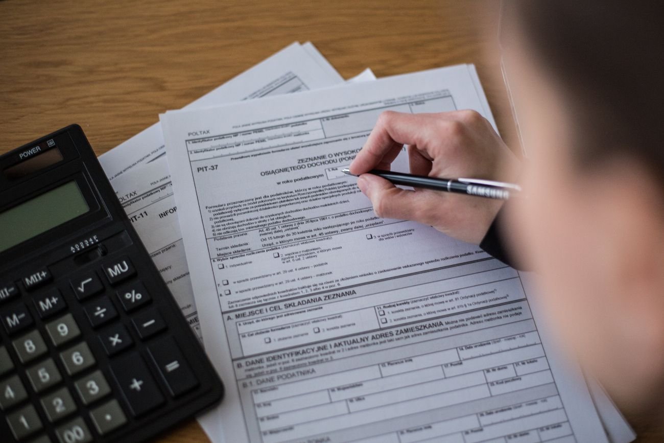 Podatek za brak dzieci po 30-tce? Obywatelska petycja w Sejmie. "Bykowe" wraca? Petycja o podatek dla bezdzietnych po 30-tce w Sejmie.