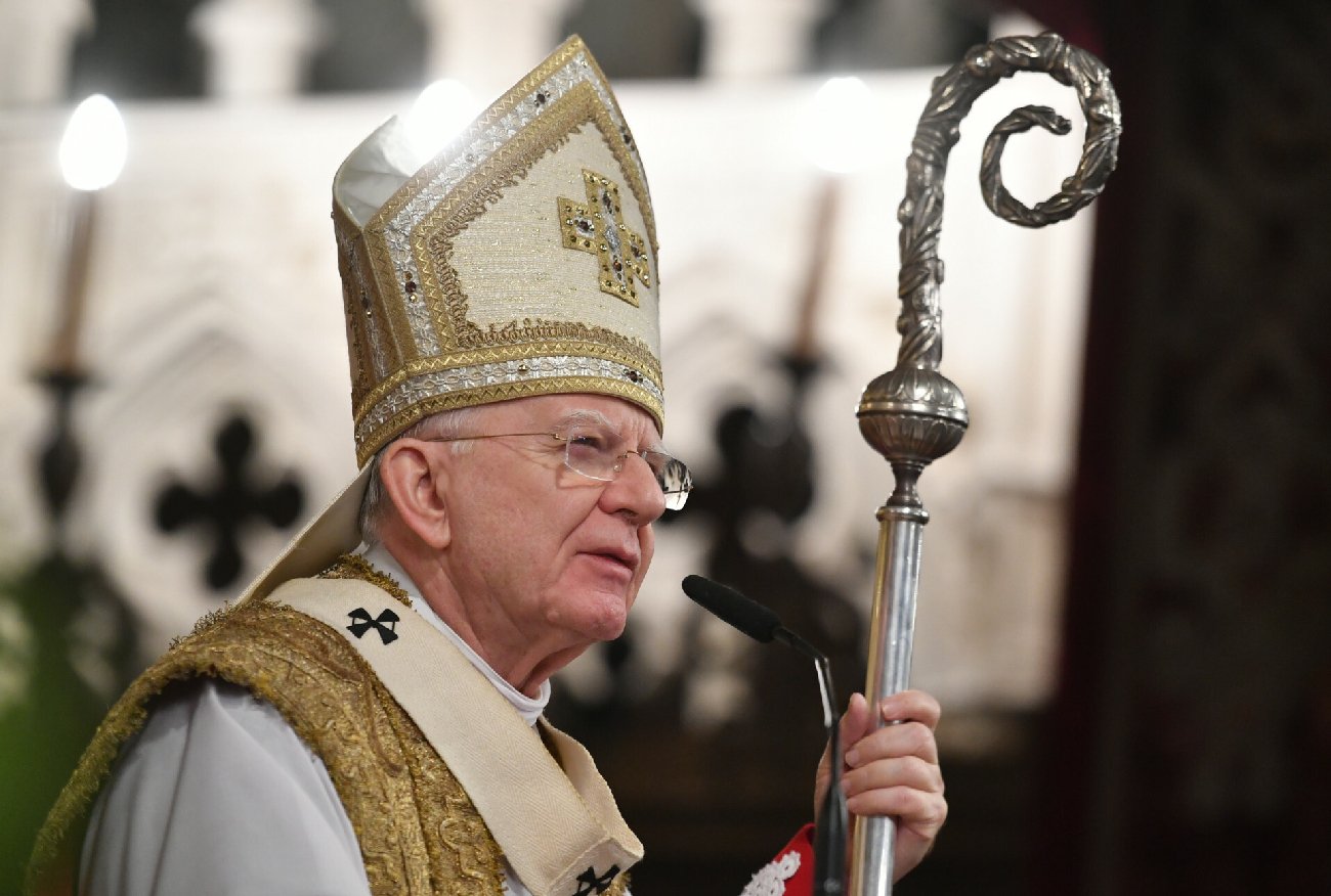 Nie odpuszcza nawet w Wigilię. Abp Jędraszewski uderzył w Andrzeja Dudę.