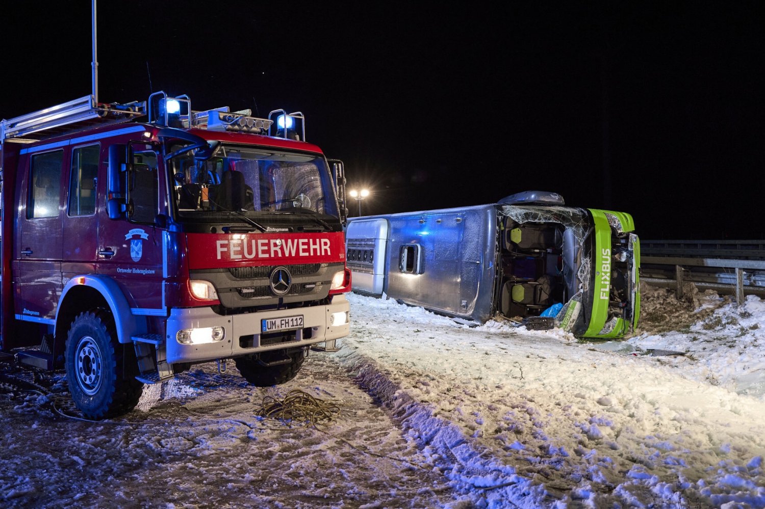 Poważny wypadek Flixbusa jadącego z Niemiec do Szczecina. Nowe informacje o Polakach