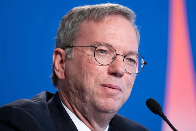 Eric Schmidt przyleciał do Polski, by wziąć udział w obchodach 25. rocznicy wyborów czerwcowych i spotkać się z Donaldem Tuskiem