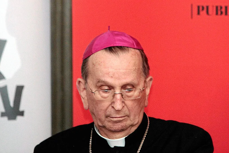 Prymas-senior abp Henryk Muszyński udzielił wywiadu, w którym ubolewa na tym, że Polska "zdradza europejską solidarność".