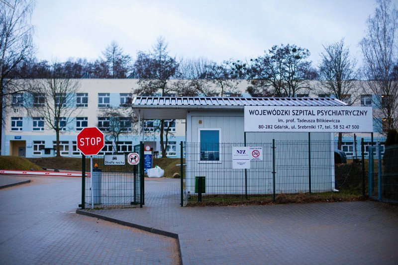 W gdańskim szpitalu dorosły pacjent zgwałcił 15-latkę, którą położono na oddziale dla dorosłych.