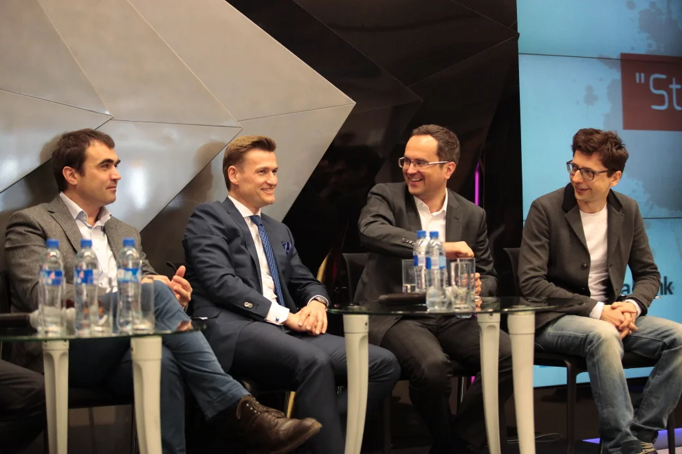 od lewej: Marek Borzestowski - Giza, Dariusz Makosz - Idea Bank, Leszek Stypułkowski - Fundacja Copernicus, Dariusz Żuk - Polska Przedsiębiorcza