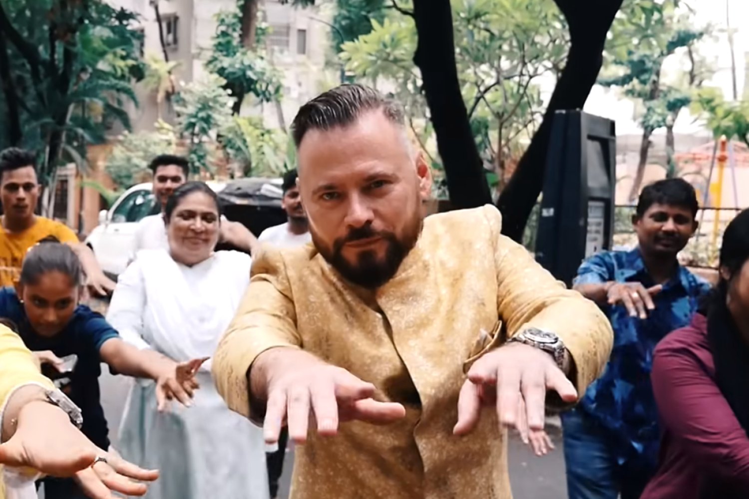 Kim jest Khris Stan Khan? Kim jest Khris Stan Khan?