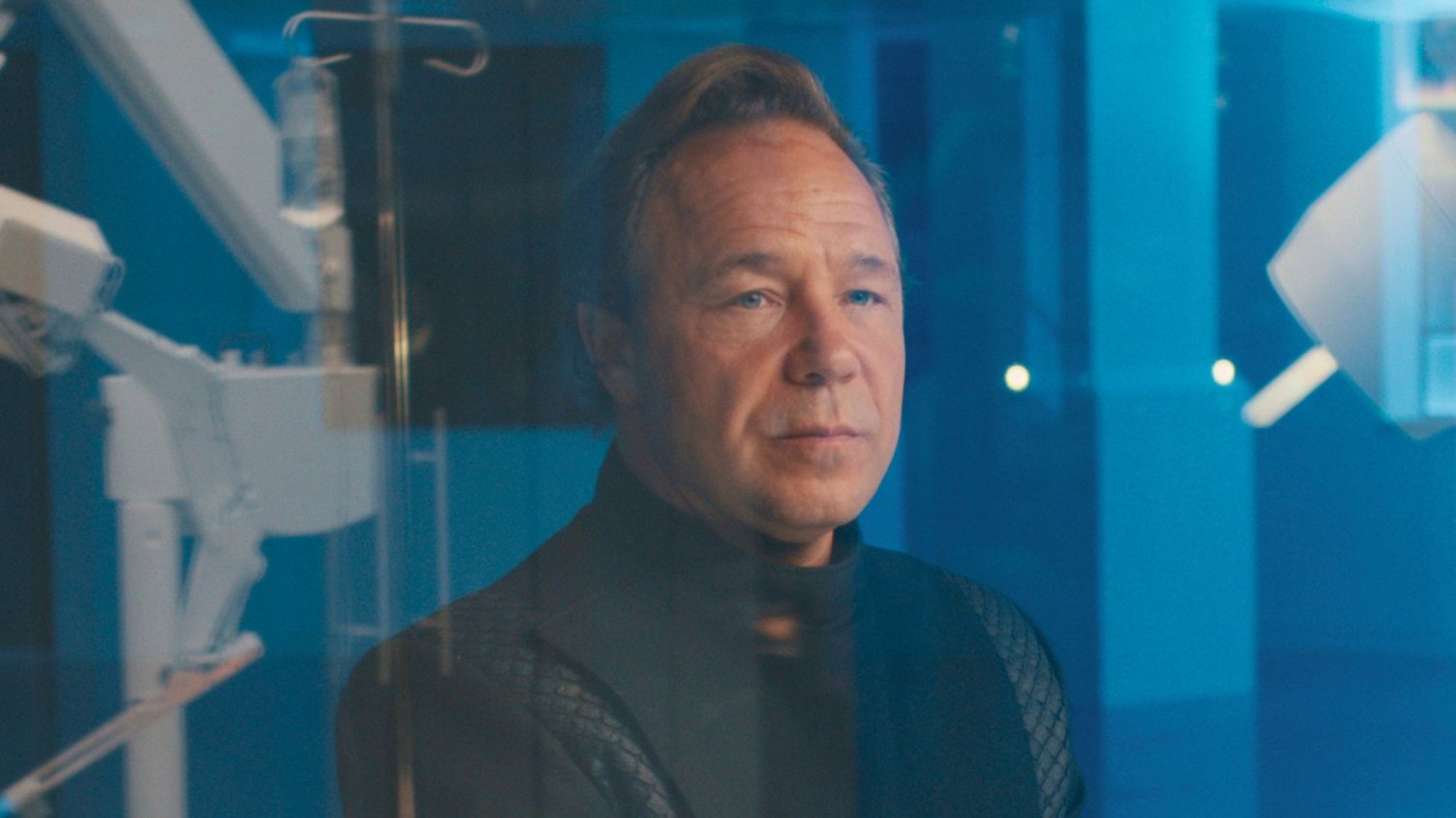 serial "Ciała" na Netflix Stephen Graham w serialu "Ciała"