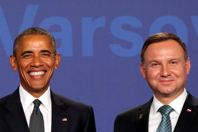 Obama na spotkaniu w cztery oczy z polskim prezydentem "z dużym wyczuciem" poruszył temat TK i zaznaczył, że wie iż spór wokół niego jest polityczny.