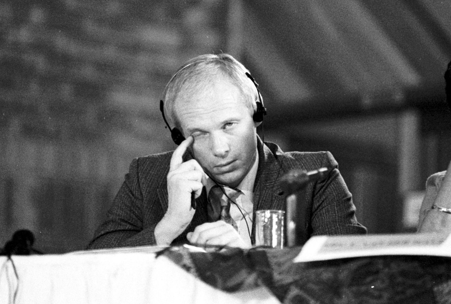 Janusz Waluś do dzisiaj siedzi w więzieniu w RPA. Na zdjęciu w trakcie przesłuchania w Pretorii w 1993 roku.