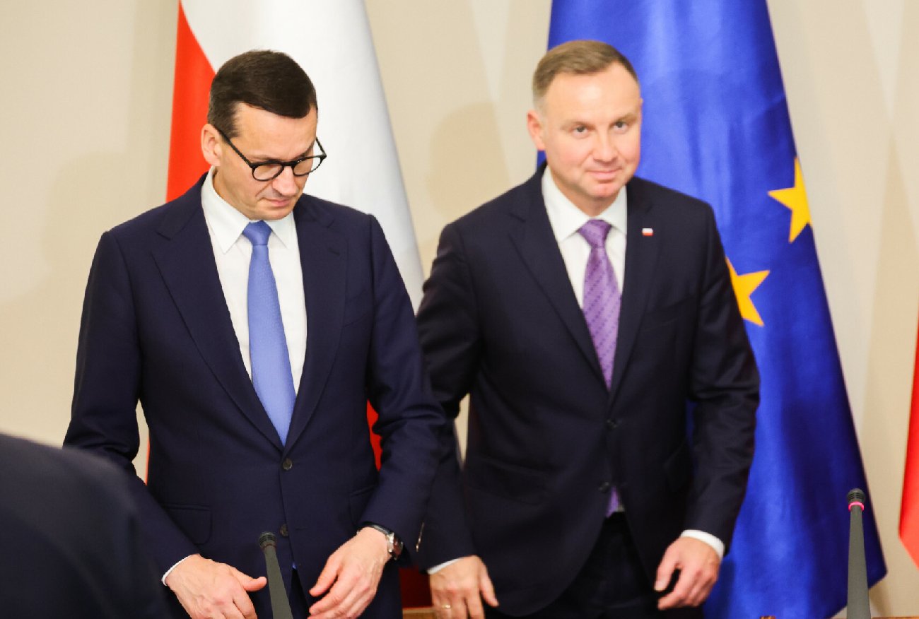 Nagłe spotkanie u prezydenta Dudy. Zwołał premiera i ministrów.