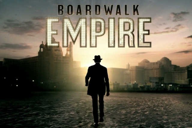 "Zakazane imperium" to jeden z tych seriali, w których muzyka tworzy niepowtarzalny klimat i współgra z wydarzeniami.