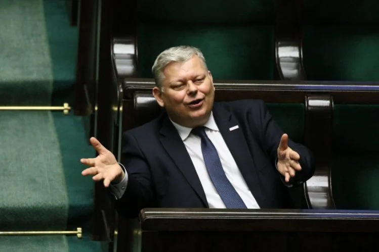 Marek Suski porównał powrót PO do władzy z wybuchem III wojny światowej.