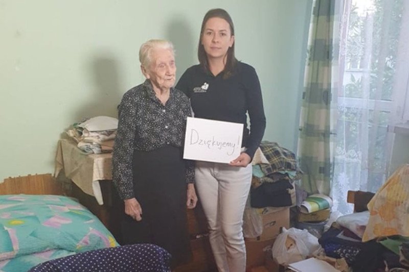 99-letnia pani Ewa z Bielska-Białej została okradziona. Ludzie ruszyli na pomoc. Zebrano ponad 600 tys. zł.