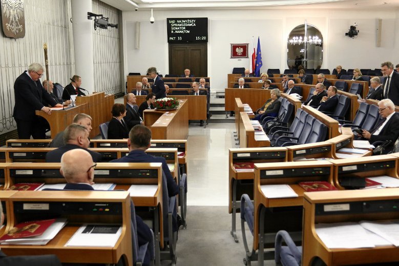 W Senacie maja pojawić się nowi gracze, którzy pozbawia większości PiS.