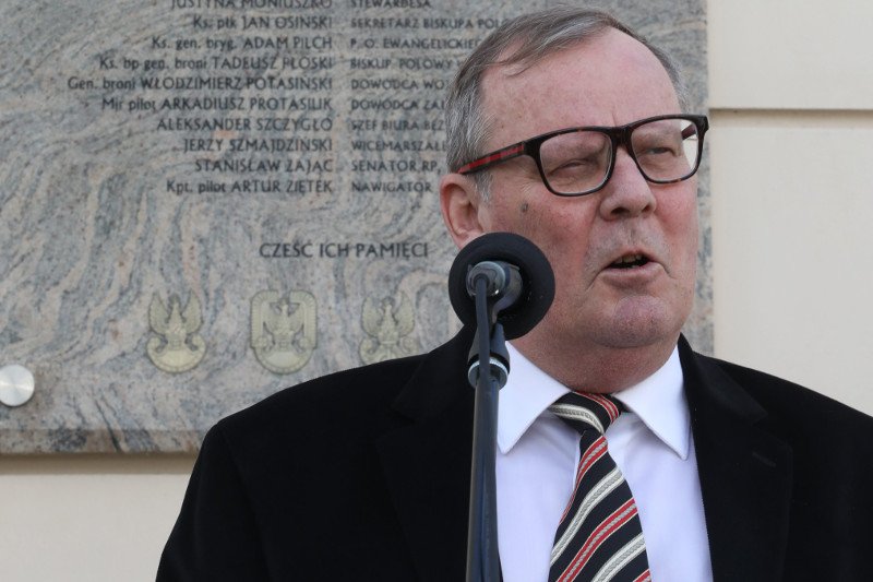 Dymisja dr. Berczyńskiego była zaskakująca, a wokół niej pojawiło się mnóstwo dziwnych informacji.