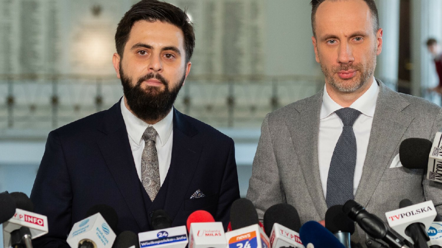 Gdy wszedł do Sejmu, jego pole przynosiło straty. Tak powiększył majątek.