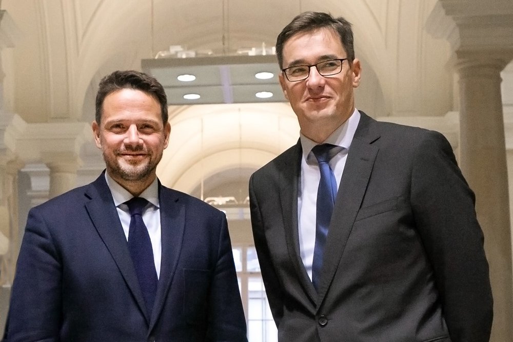 Opozycyjny kandydat Węgier to Gergely Karácsony. Niektórzy mówią o nim "węgierski" Trzaskowski.