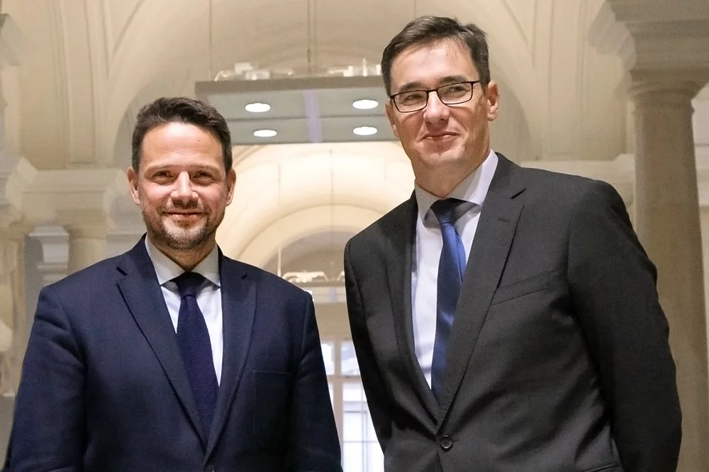 Opozycyjny kandydat Węgier to Gergely Karácsony. Niektórzy mówią o nim "węgierski" Trzaskowski.