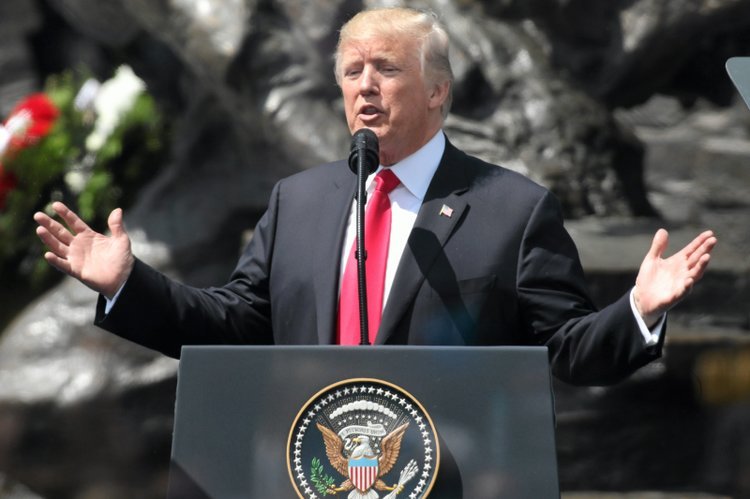 Wybory prezydenckie w USA. Przewaga Bidena nad Trumpem maleje.