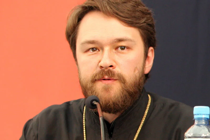 Metropolita Hilarion ostrzega przed III wojną światową na łamach organu prasowego Kremla.
