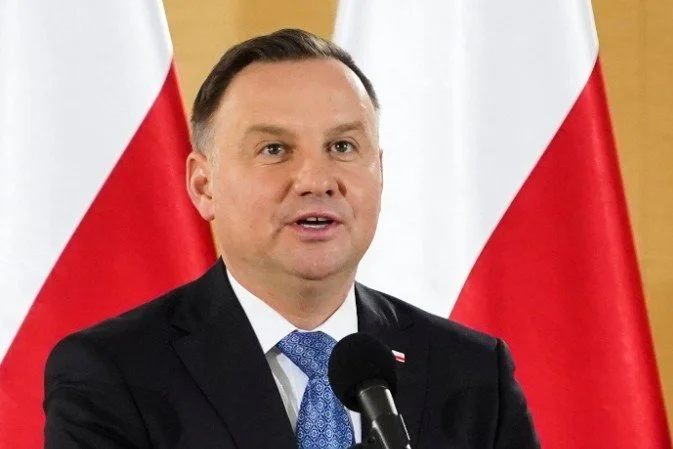 Ta akcja popsuje humor Andrzejowi Dudzie.