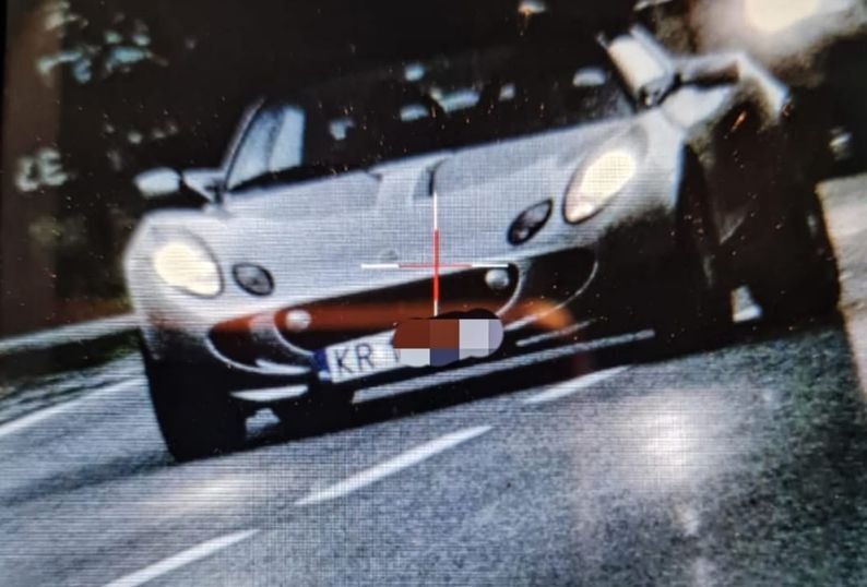 Rosjanin grubo przekroczył dozwoloną prędkość w Białym Dunajcu.