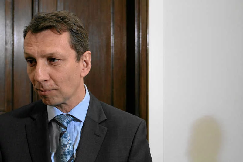 Andrzej Halicki ocenia, że Grzegorz Schetyna powinien zająć się kampaniami wyborczymi PO.