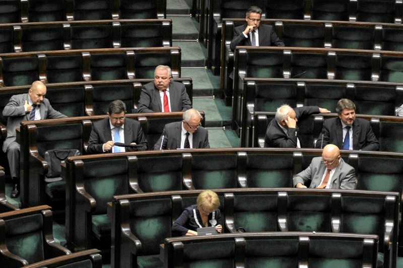 Kancelaria Sejmu nie chciała udzielić informacji o mandatach drogowych otrzymanych przez posłów