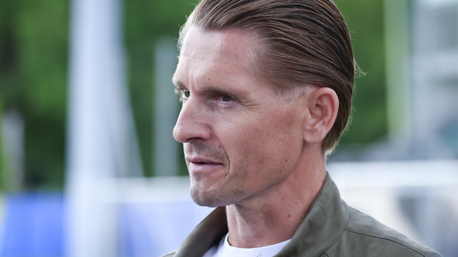 Artur Wichniarek w przeszłości był świetnym napastnikiem, teraz dobrze radzi sobie jako komentator czy ekspert.