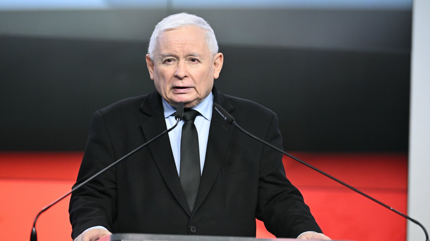Oświadczenie Jarosława Kaczyńskiego. Uderzył w rząd i Trzaskowskiego