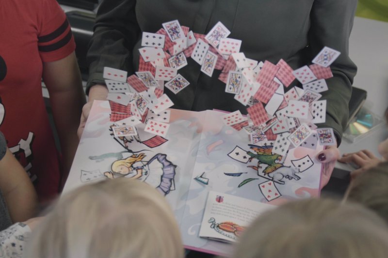 Biblioteka multimedialna to nie tylko e-booki