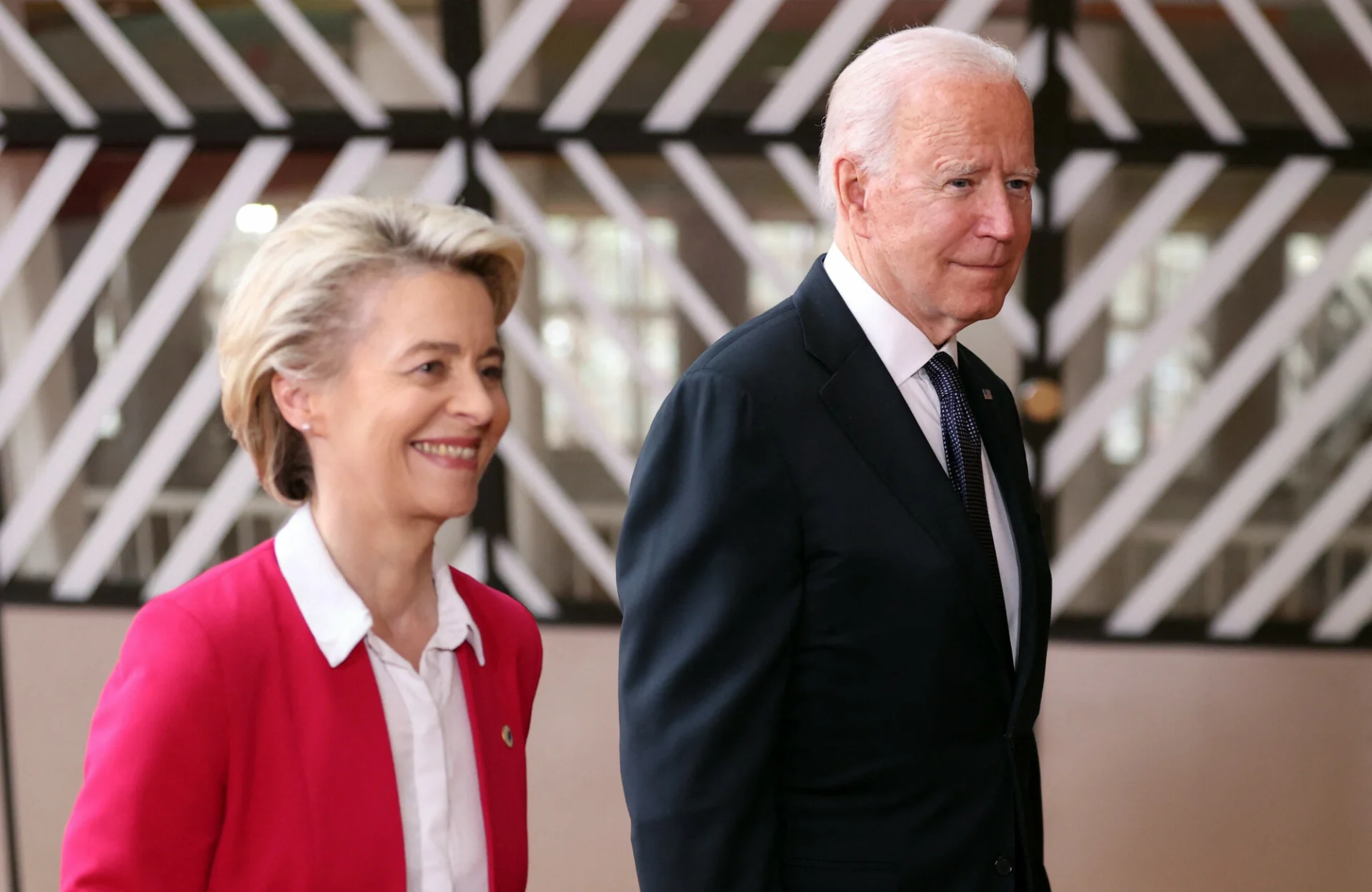 Wspólne oświadczenie Bidena i Von der Leyen. Chodzi o bezpieczeństwo Ukrainy.