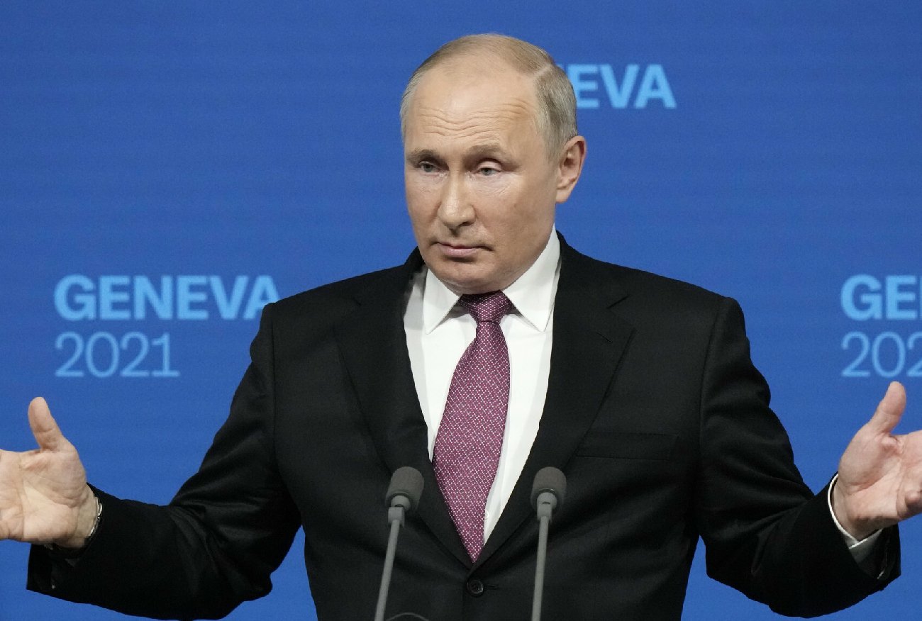 Sypie się Rosja Putina? 5 okręgów, w tym Kaliningrad, chce niepodległości.