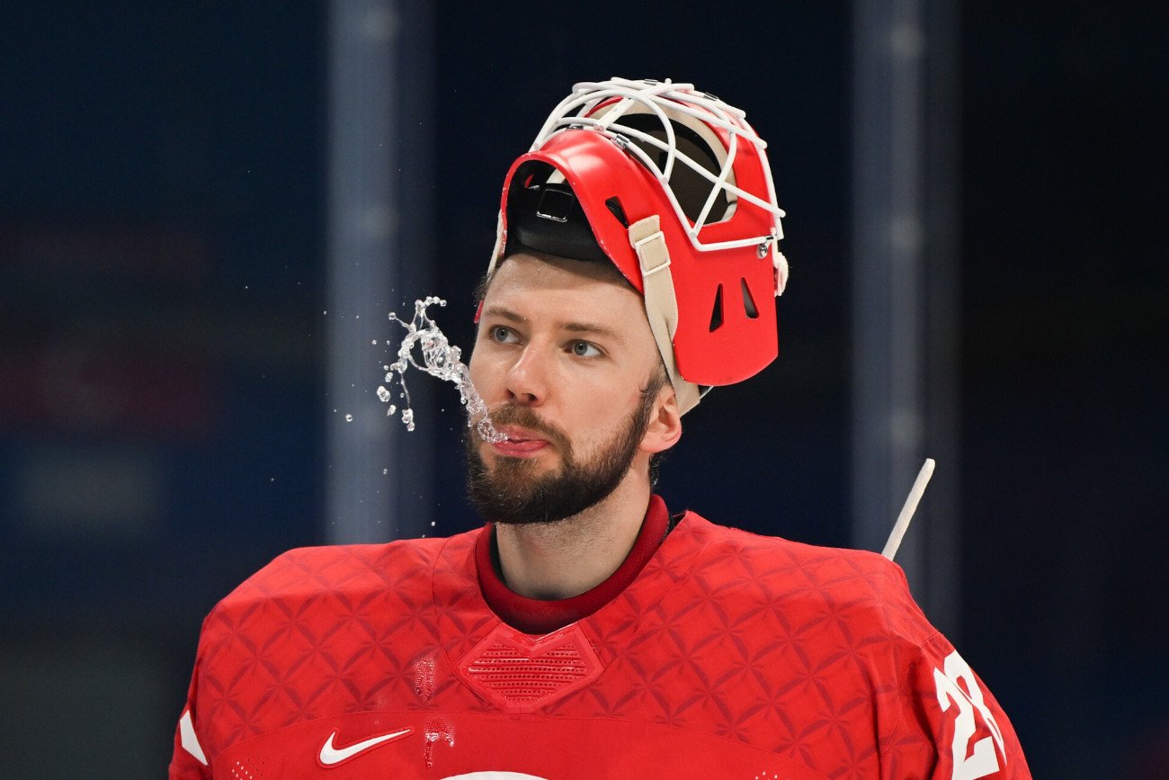 Iwan Fiedotow bronił bramki Rosyjskiego Komitetu Olimpijskiego podczas igrzysk olimpijskich w Pekinie.