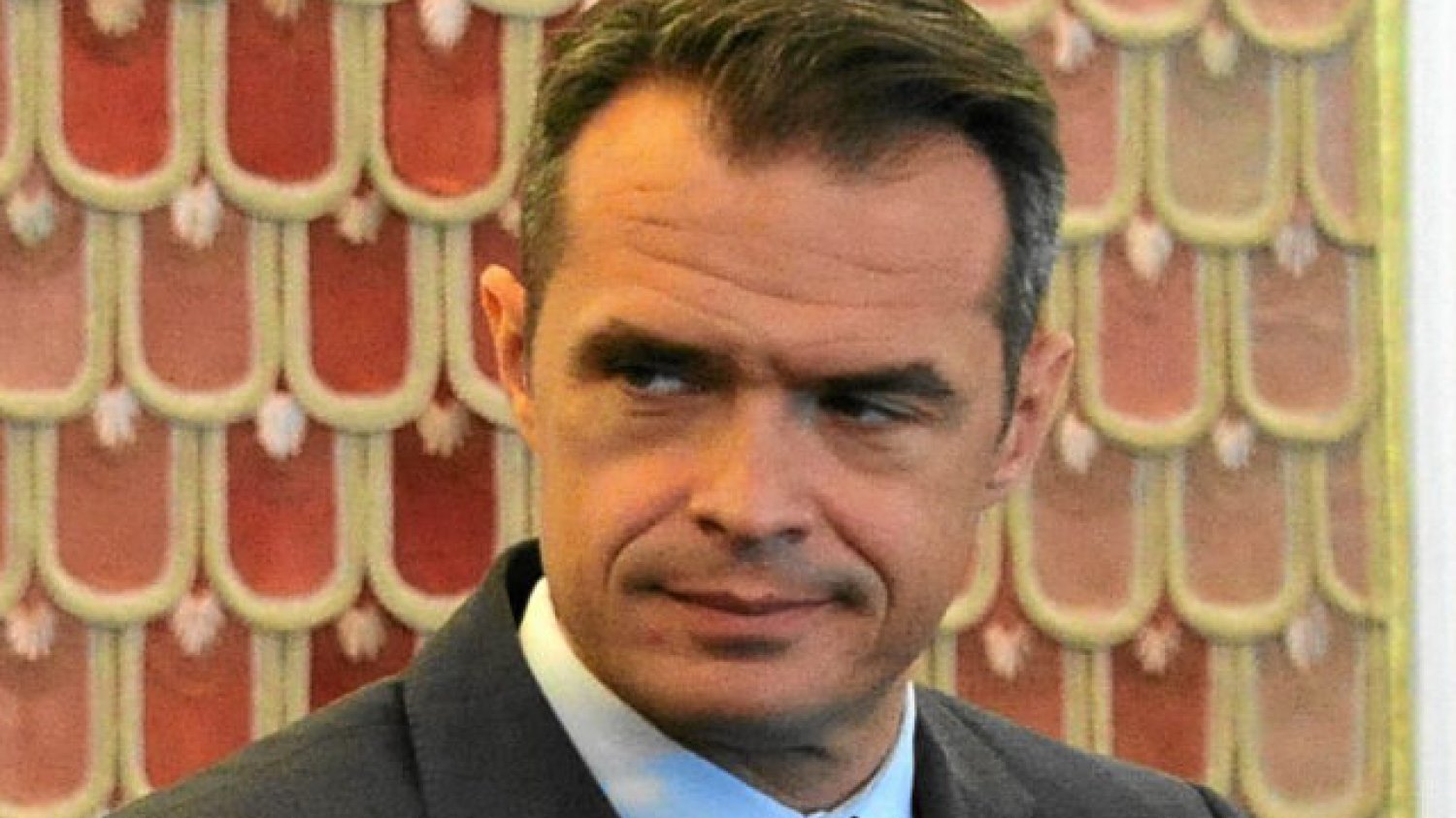 Pieniądze "na zegarek" Sławomir Nowak przekazał koledze, by ten dokonał dla niego zakupu