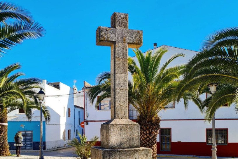 Krzyż został usunięty z placu hiszpańskiego miasta