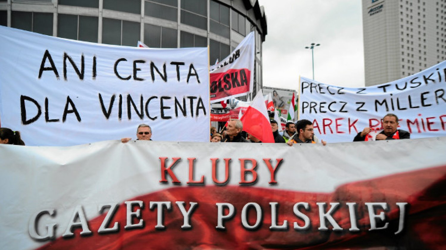 Czy głównymi beneficjentami rządowych grantów będą teraz kluby Gazety Polskiej?
